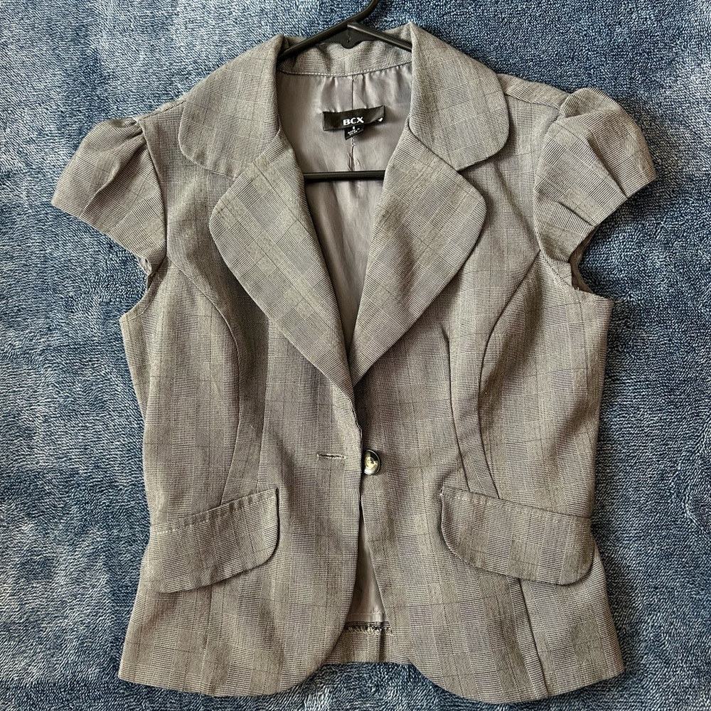 BCX Women's Gray Short Sleeve Blazer